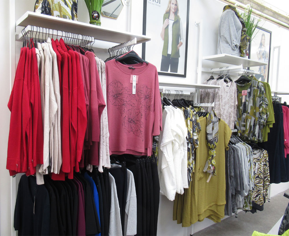 Retail Clothing Display Systems, Retail Clothing Shelving Units